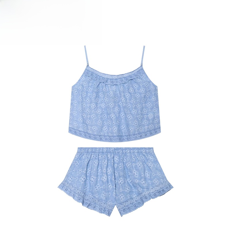 Modieuze, geborduurde top en k - Summer Clothing Brands recensie en prijs